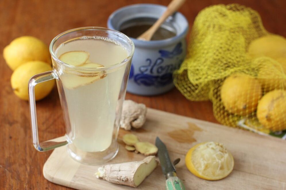 Lemoniada imbirowa z miodem i sokiem z cytryny